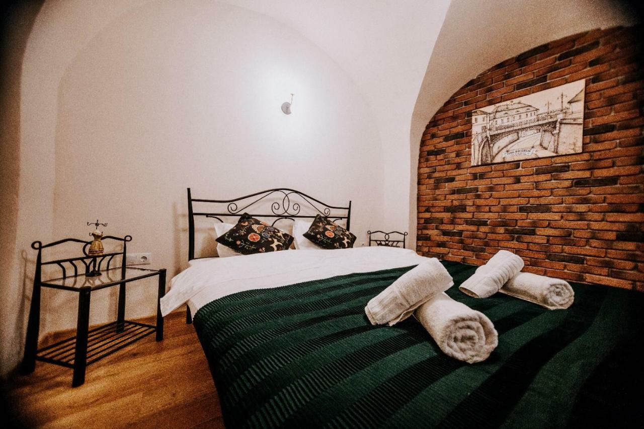 Central Am Brukenthal Sibiu Exterior photo